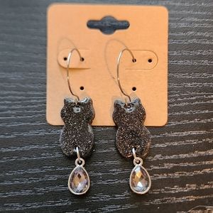 Clay cat earrings with jewel tail